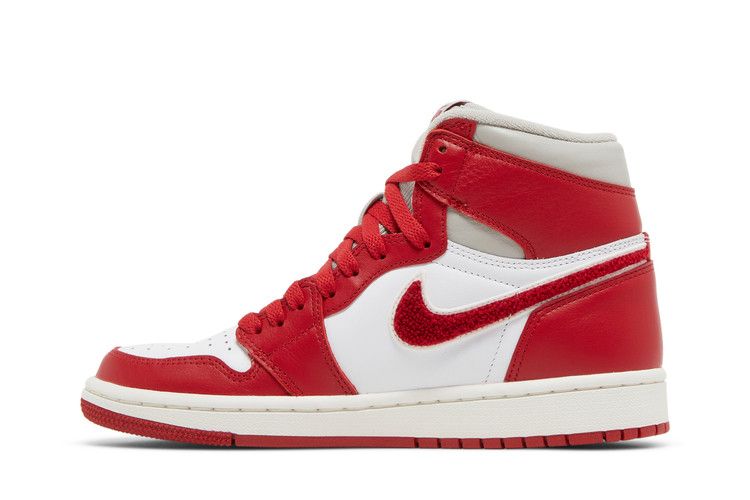 Air Jordan 1 High OG 'Newstalgia Chenille'