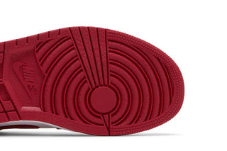Air Jordan 1 High FlyEase 'Cardinal Red'