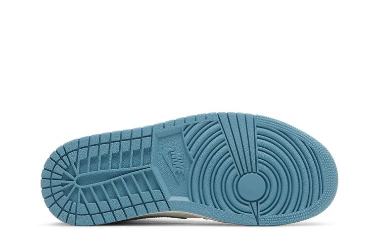 Air Jordan 1 Mid 'University Blue'