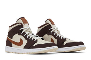 Air Jordan 1 Mid SE 'Cream Dark Chocolate'