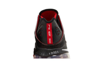 Nike LeBron 19 Low 'Bred'