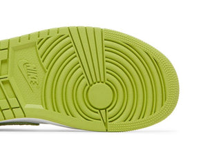 Air Jordan 1 Mid SE 'Green Python'