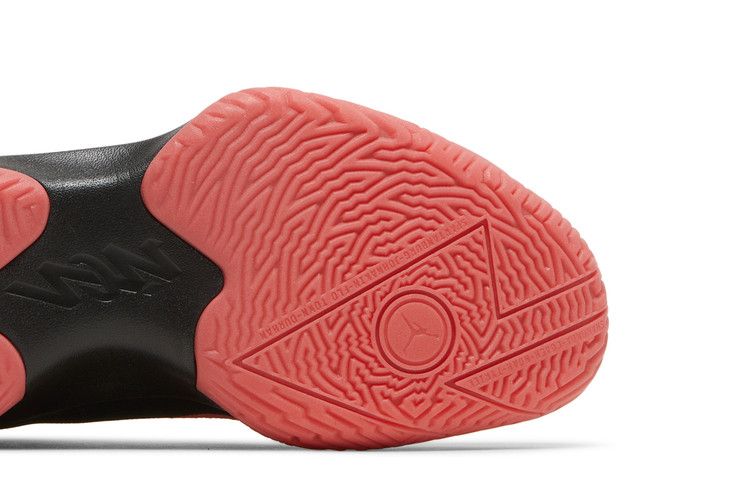 Naruto x Air Jordan Jordan Zion 1 SP 'Nine Tails'