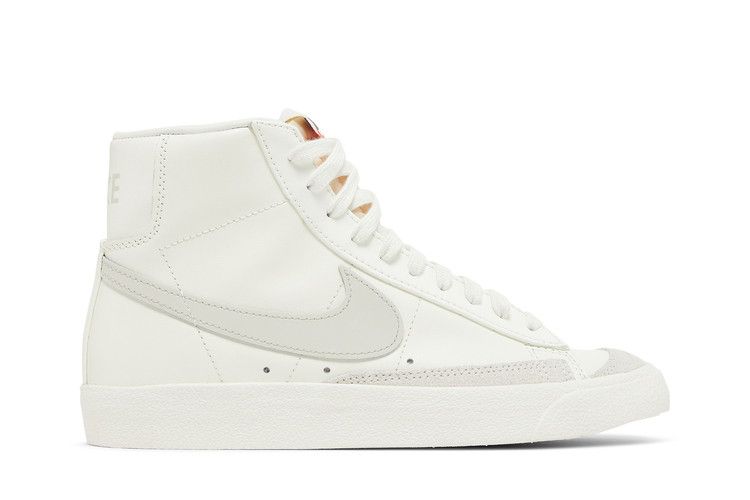 Nike Blazer Mid '77 Vintage 'Sail Light Bone'