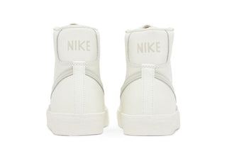 Nike Blazer Mid '77 Vintage 'Sail Light Bone'