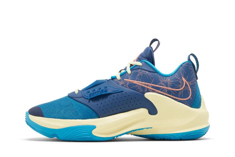 Nike Zoom Freak 3 NRG 'Valentines Day'