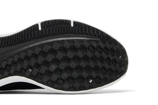 Nike Air Winflo 9 'Black University Red'