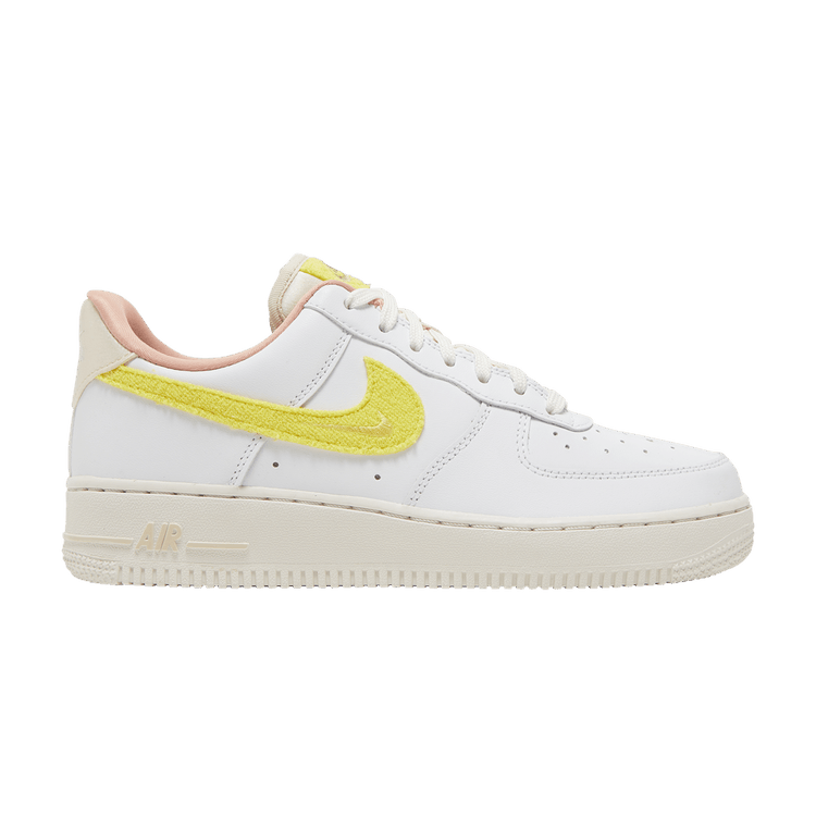 Nike Air Force 1 '07 LX 'Mama'