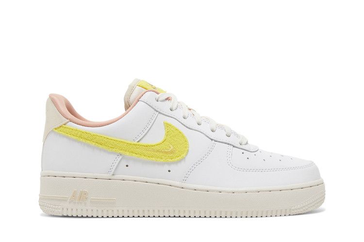 Nike Air Force 1 '07 LX 'Mama'