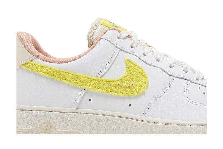 Nike Air Force 1 '07 LX 'Mama'