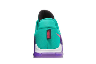 Nike LeBron Witness 6 'Emerald Berry'