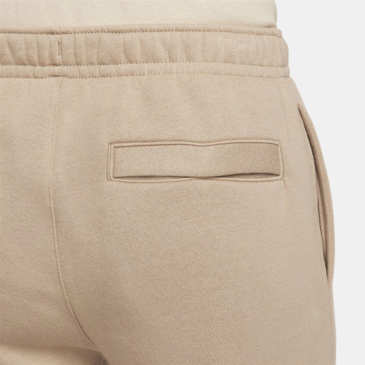 Nike Club Cuffed Pants