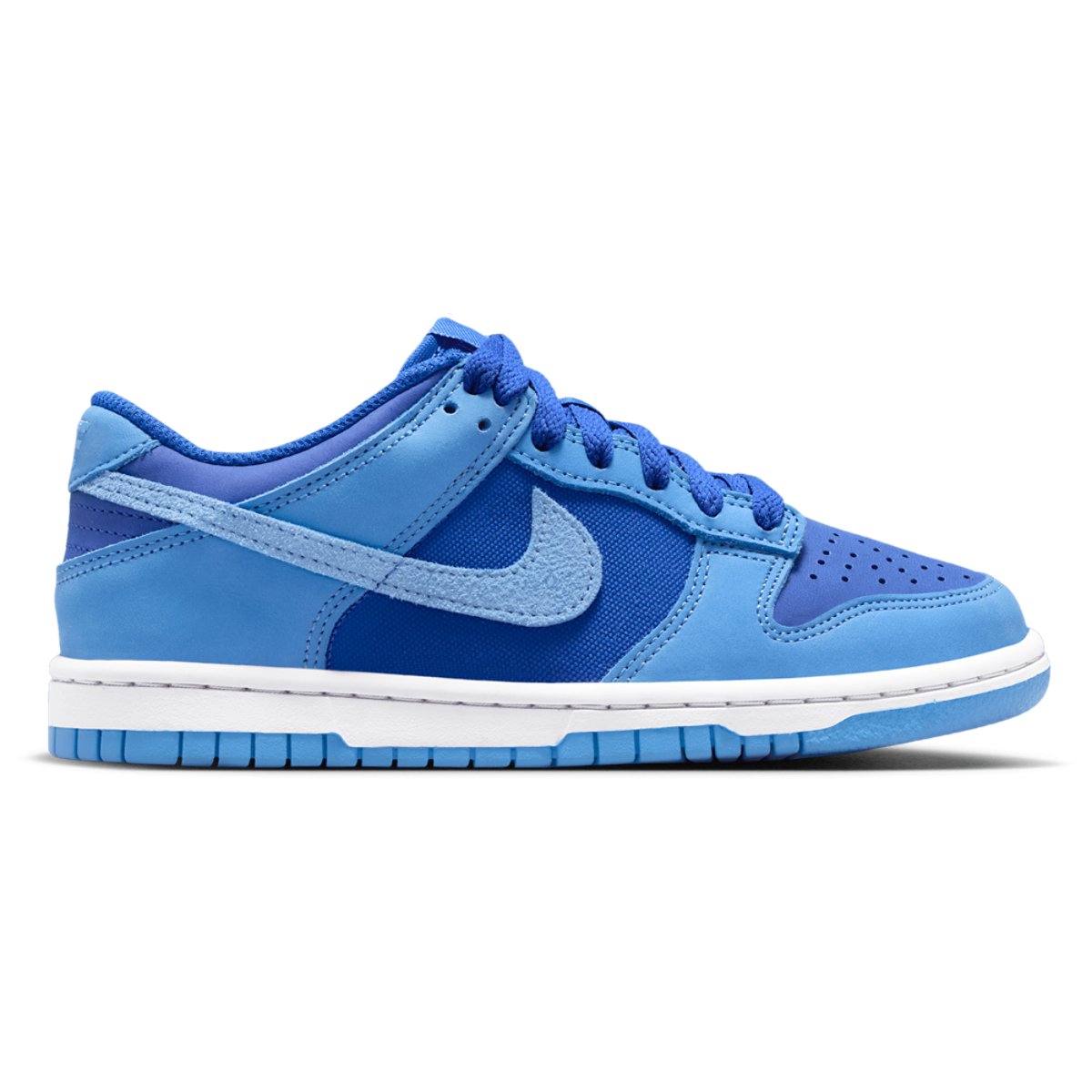 Nike Dunk Low SE 3