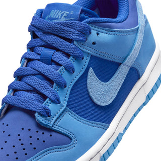 Nike Dunk Low SE 3
