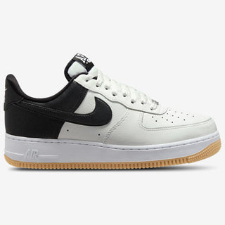 Nike Air Force 1 '07 LV8
