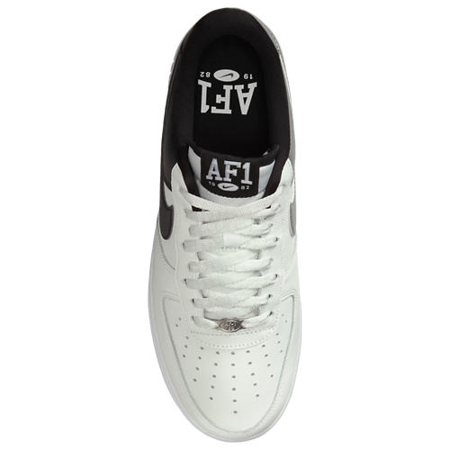 Nike Air Force 1 '07 LV8
