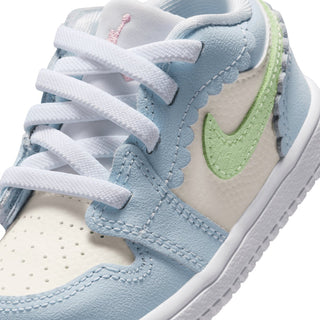 Jordan AJ 1 Low ALT SE Fem