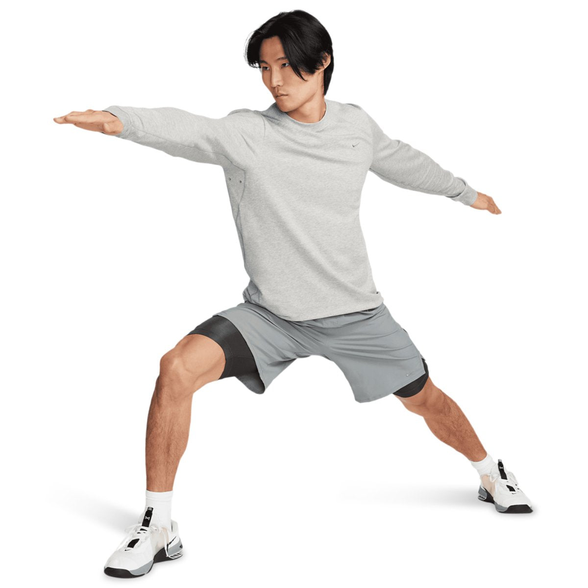 Nike Dri-FIT Primary Long Sleeve Top