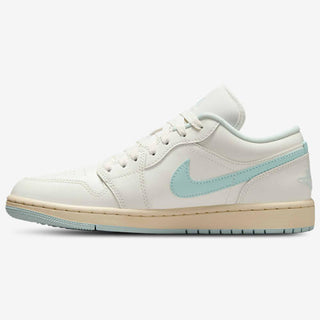 Jordan AJ 1 Low