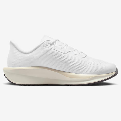 Nike Quest 6