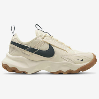Nike TC 7900