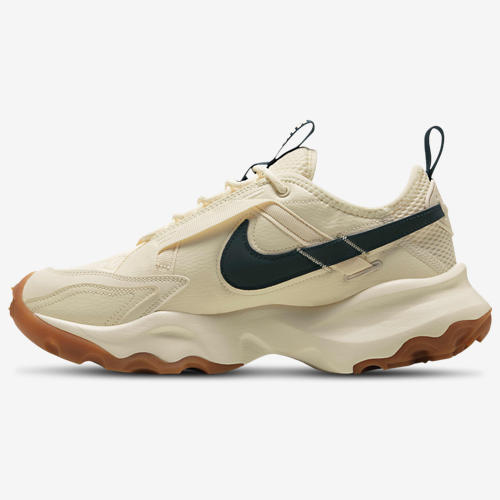 Nike TC 7900