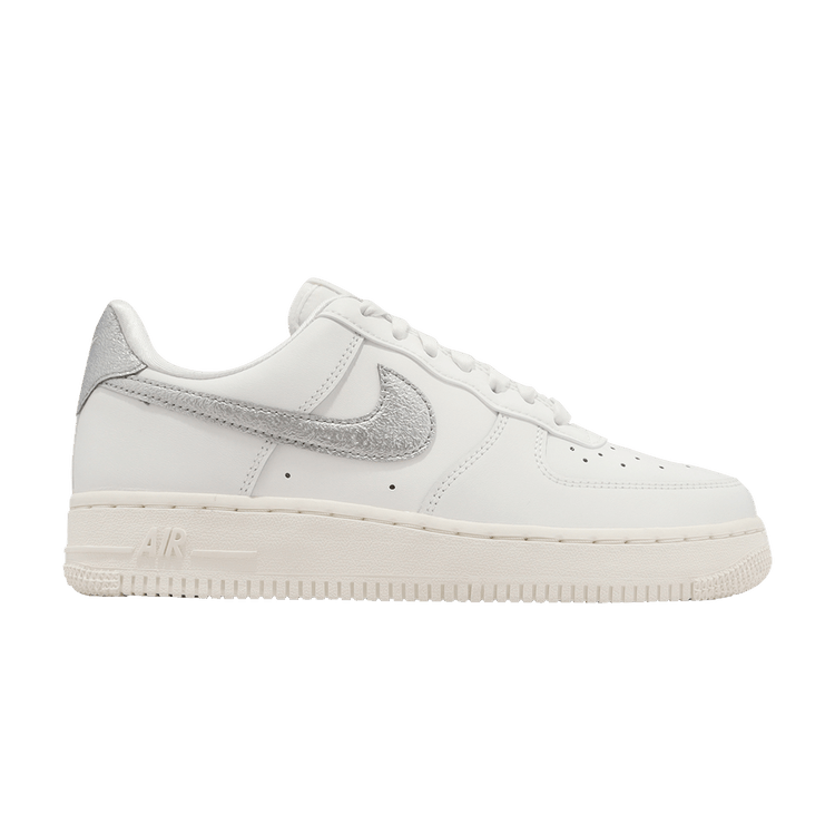 Nike Air Force 1 '07 Essential 'Silver Swoosh'
