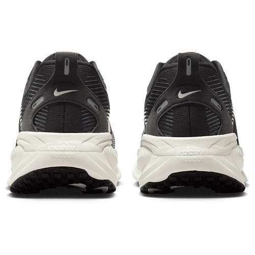 Nike Vomero 18 Wide
