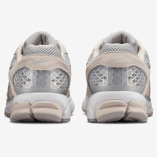 Nike Vomero 5