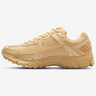 Nike Vomero 5