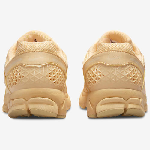 Nike Vomero 5