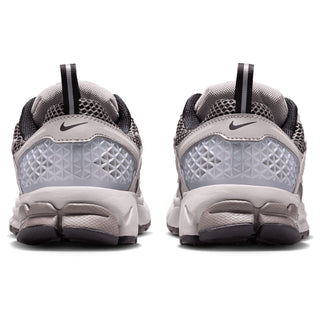Nike Vomero 5