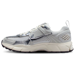 Nike Vomero 5