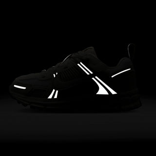 Nike Vomero 5