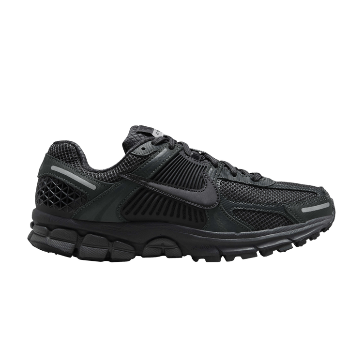 Nike Air Zoom Vomero 5 'Triple Black'