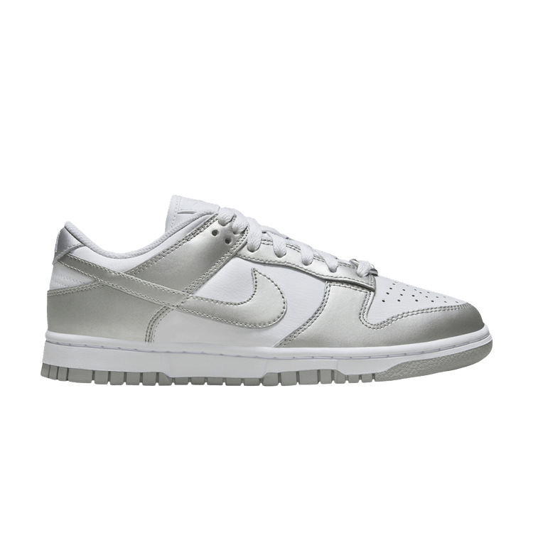 Nike Dunk Low 'Metallic Silver'