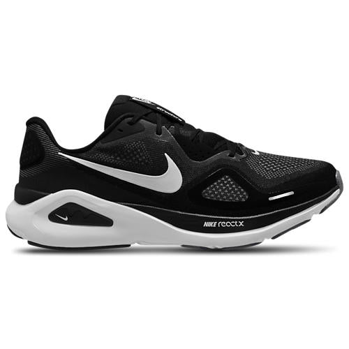 Nike Structure 26