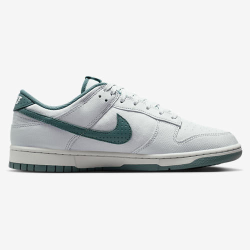 Nike Dunk Low Retro Premium