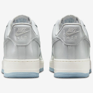 Nike Air Force 1 07 FL