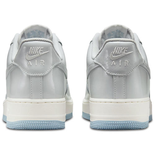 Nike Air Force 1 07 FL