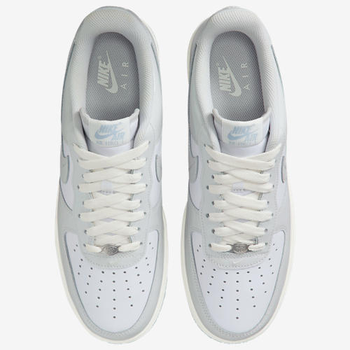 Nike Air Force 1 07 FL