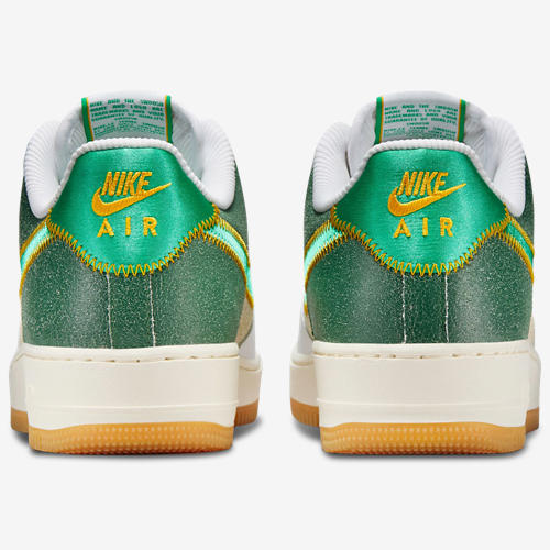 Nike Air Force 1 07 LV8