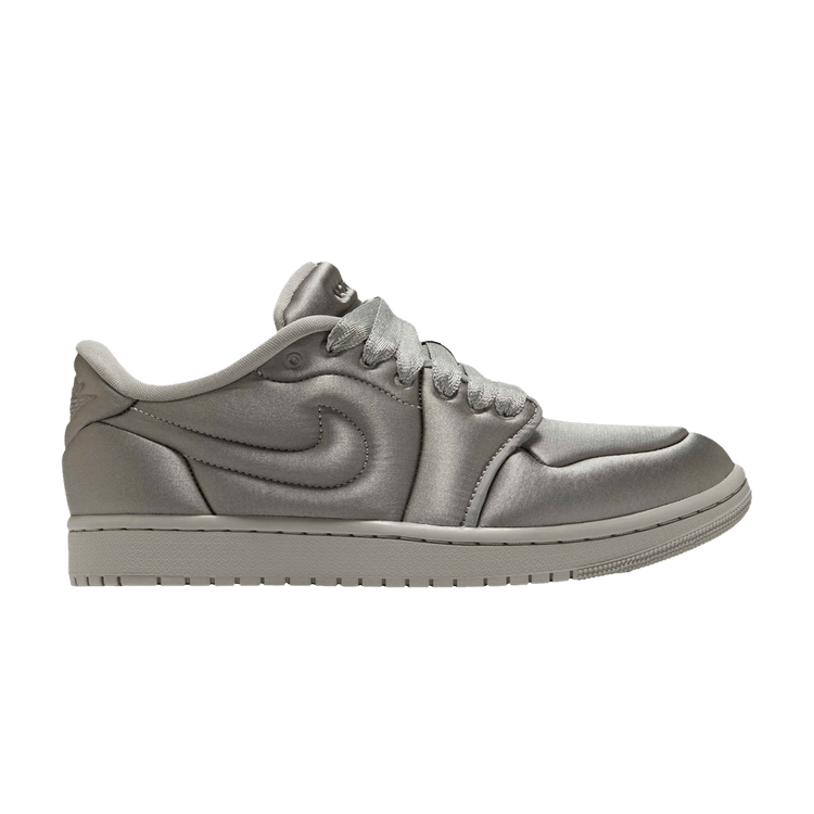 Air Jordan 1 Low Method of Make 'Satin Grey'