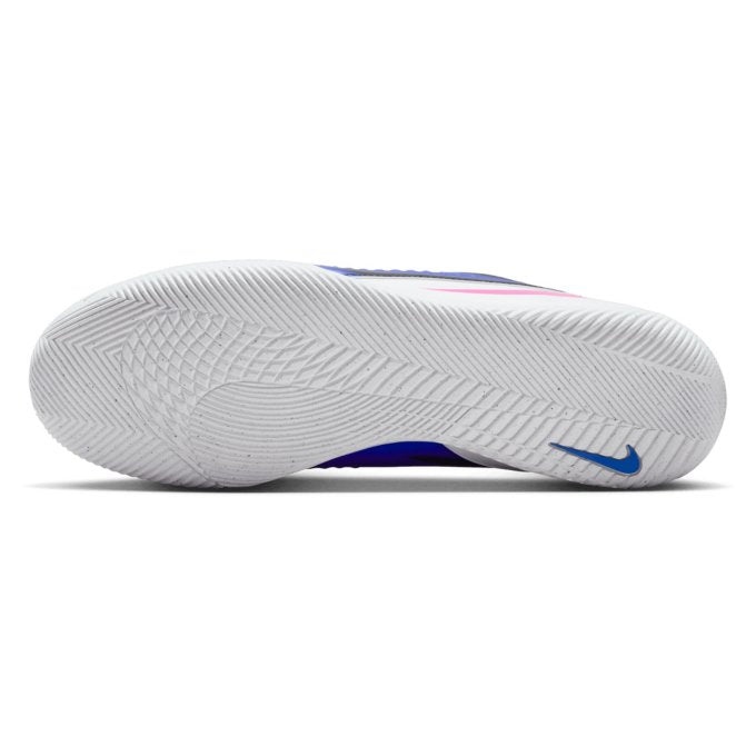 Nike Phantom 6 Club Indoor Soccer Shoes