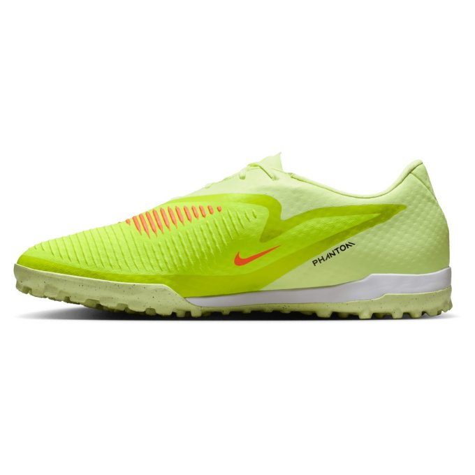 Nike Phantom 6 Academy Turf