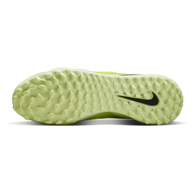 Nike Phantom 6 Academy Turf