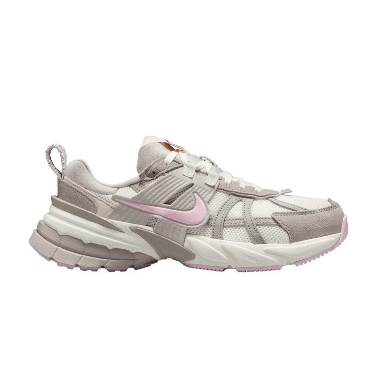 Nike V2K Run 'Valentine's Day 2025'