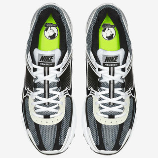 Nike Vomero 5