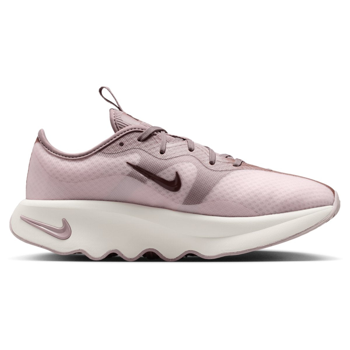 Nike Motiva 2