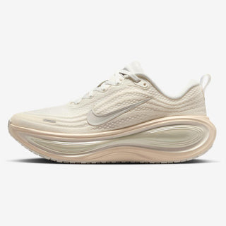 Nike Vomero Plus ESS